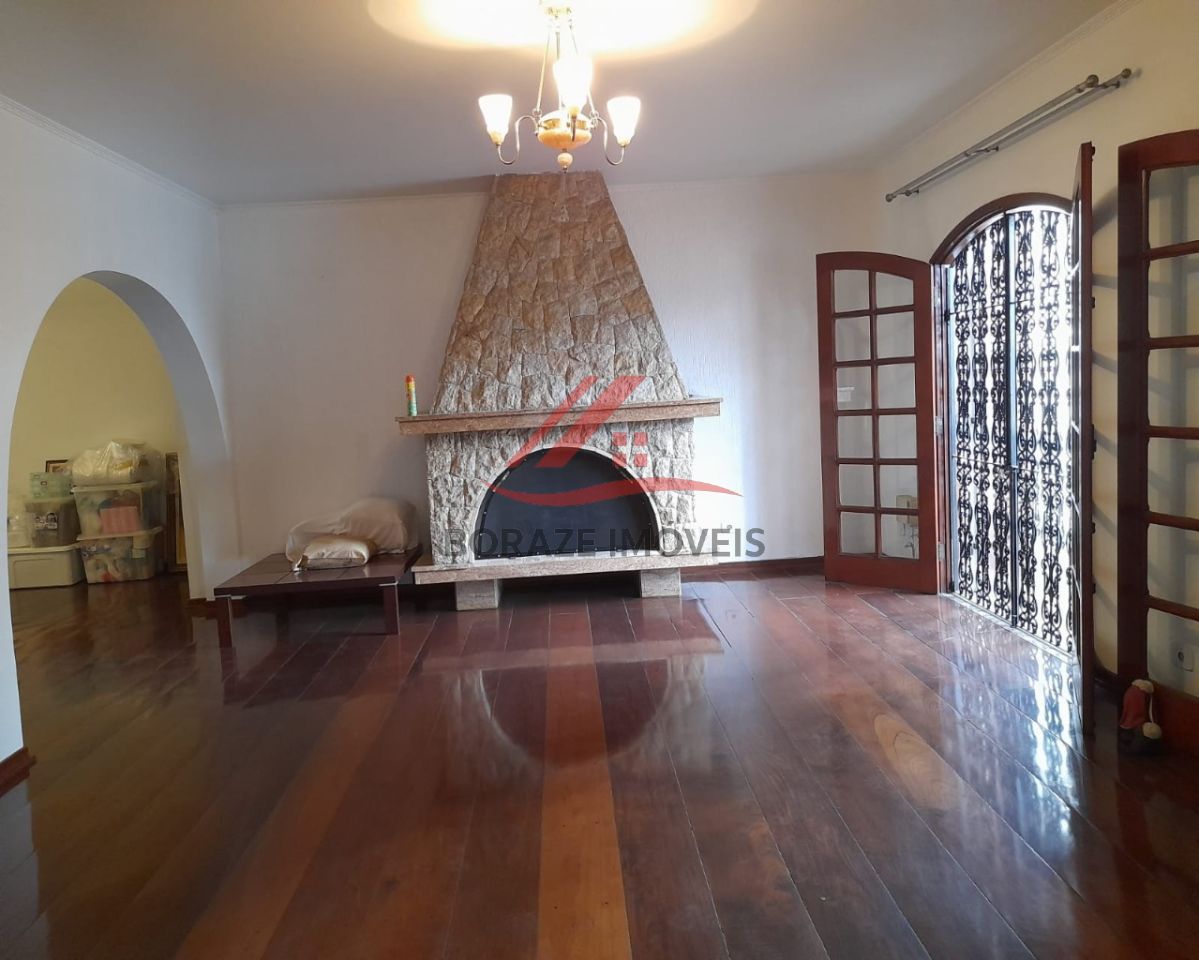 Casa com 3 suítes para venda no Bairro Jardim em Santo André