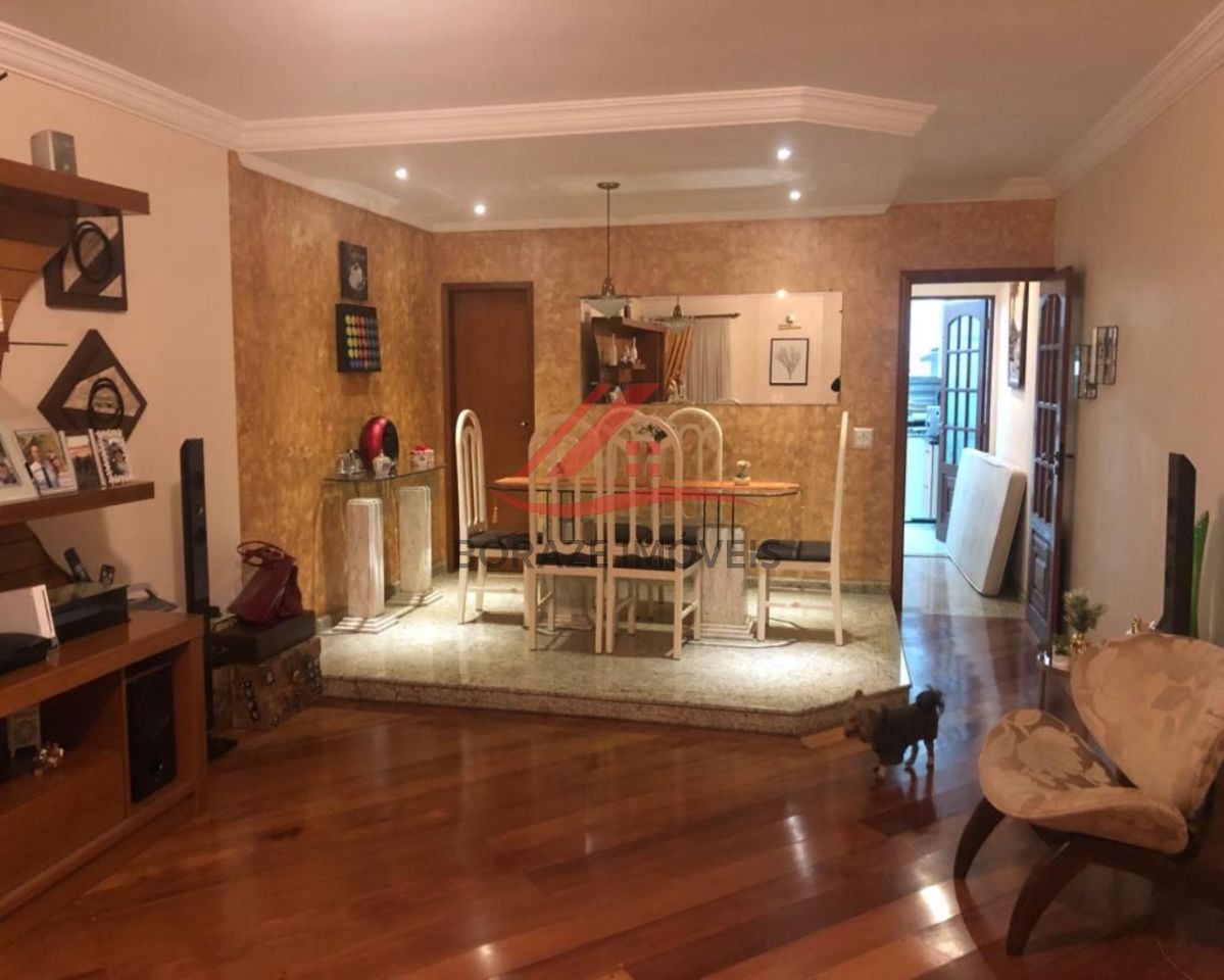 Sobrado com 2 quartos, sendo 1 suíte para venda na Vila Assunção em Santo André