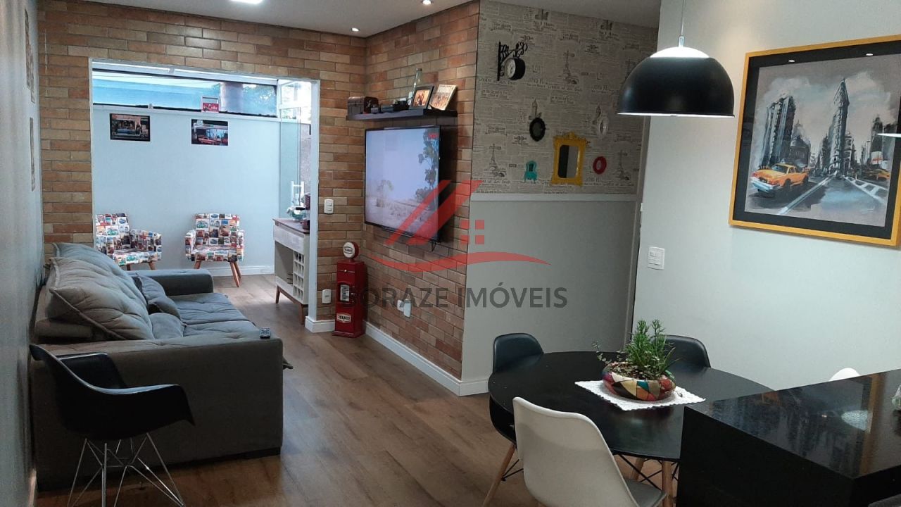 Apartamento com 3 quartos, sendo 1 suíte para venda na Vila Metalúrgica em Santo André