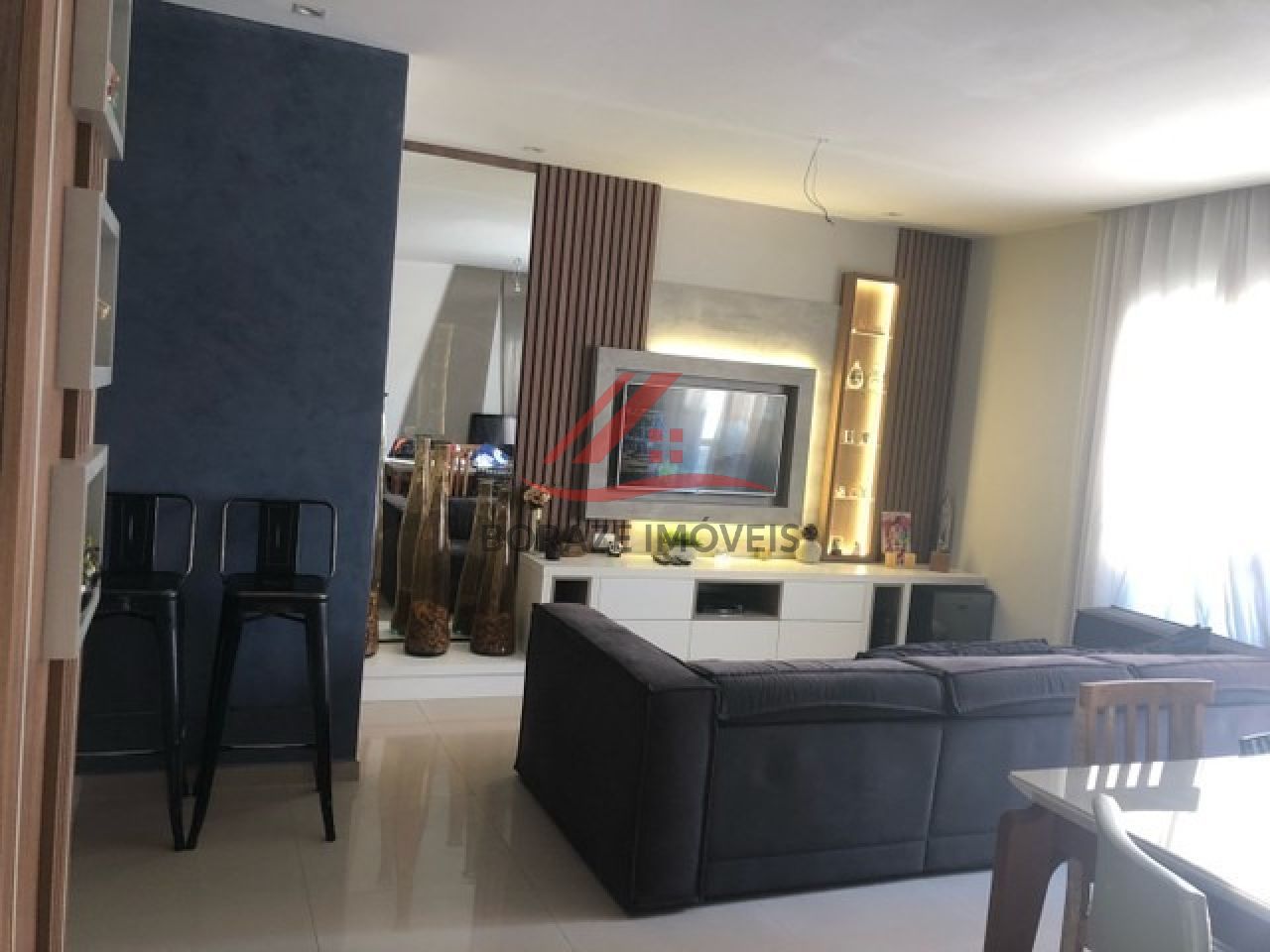 Sobrado com 2 quartos, sendo 1 suíte para venda na Vila Scarpelli em Santo André