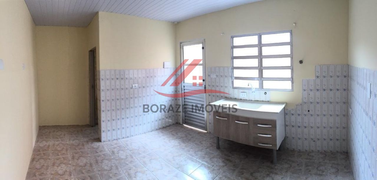 Casa com 2 quartos para venda na Vila Palmares em Santo André