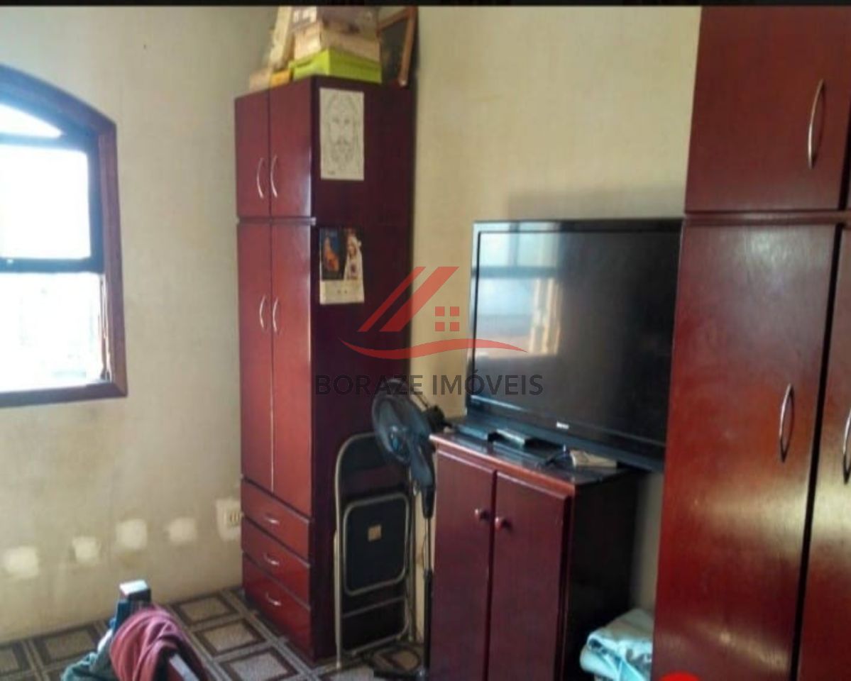 Casa com 2 quartos, sendo 1 suíte para venda no Jardim Irene em Santo André