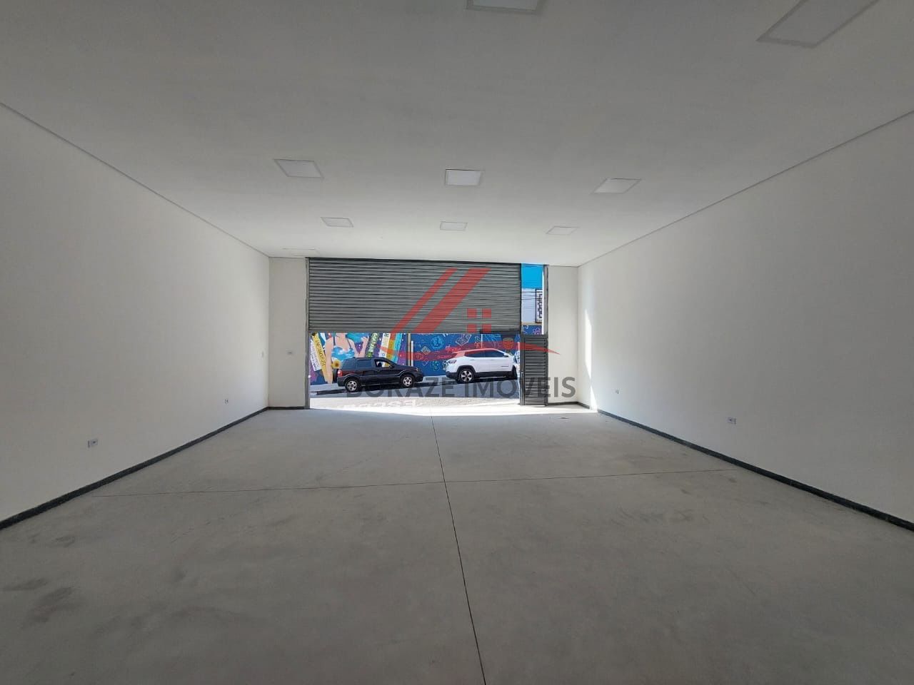 Salão comercial para alugar na Vila Bocaina em Mauá, com lavabo