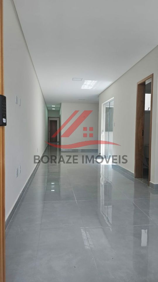 Sobrado com 3 suítes para alugar na Vila Camilópolis em Santo André