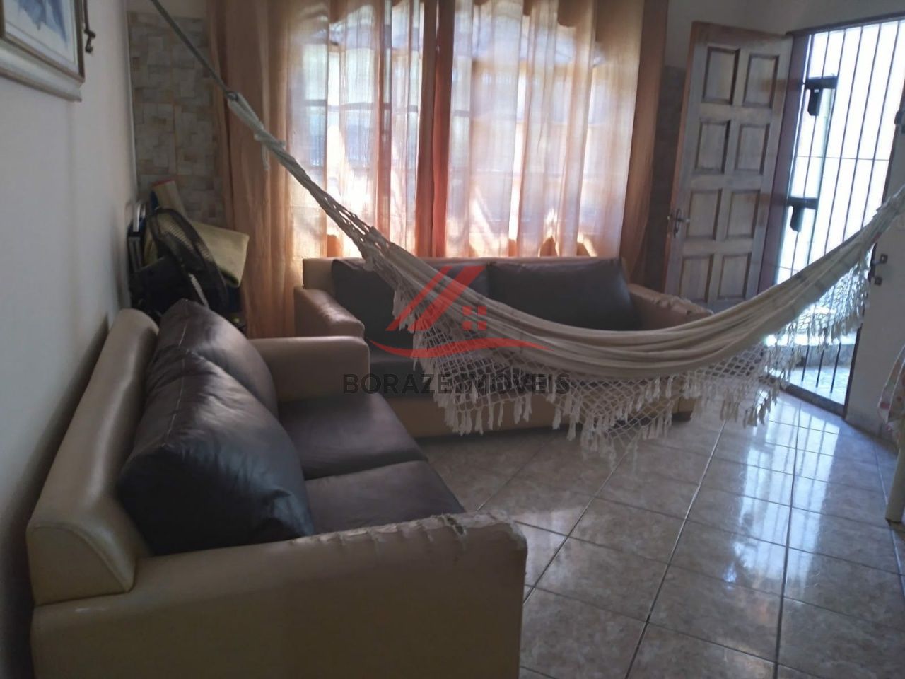 Casa com 1 quarto para venda no Jardim Santana em Mongaguá