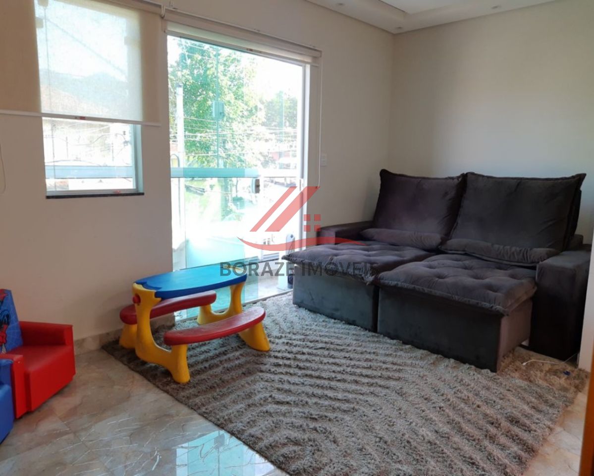 Sobrado com 2 quartos para venda no Parque Jaçatuba em Santo André