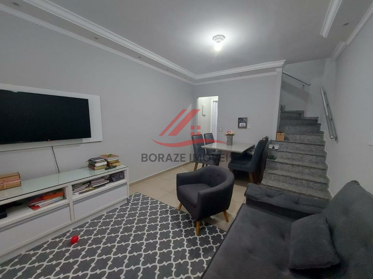 Sobrado com 2 suítes para venda na Vila Guarani em Mauá