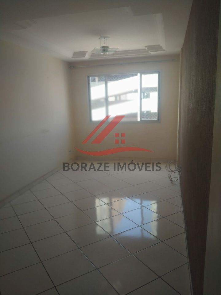 Apartamento com 2 quartos, sendo 1 suíte para venda na Vila Palmares em Santo André