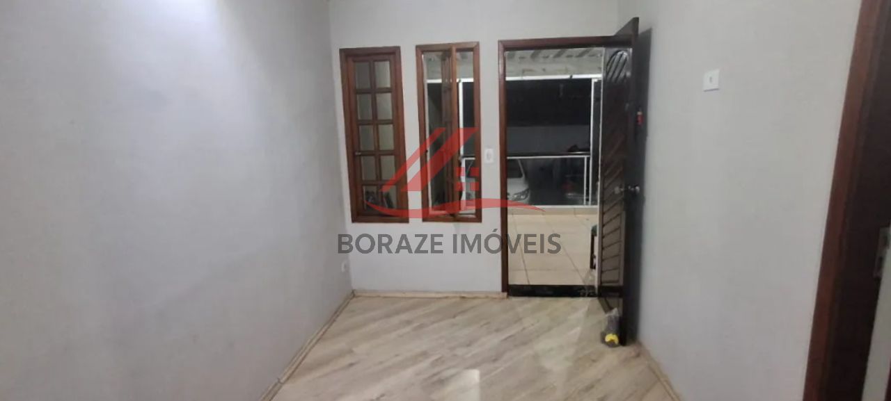Casa comercial para alugar no Jardim Anchieta em Mauá