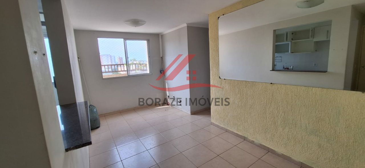 Apartamento com 3 quartos, sendo 1 suíte para alugar no Parque São Vicente em Mauá