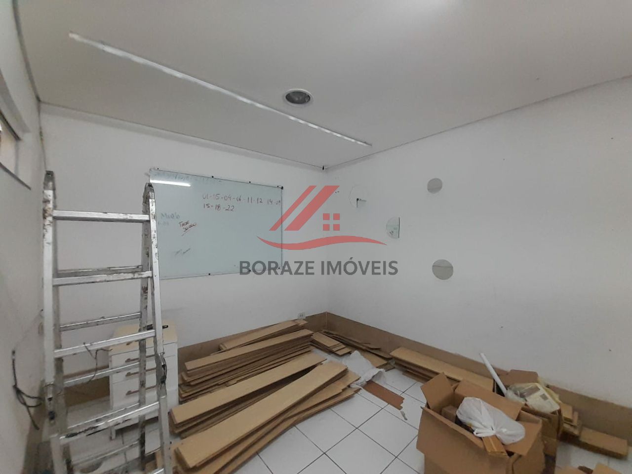 Sala comercial para alugar na Vila Guarani em Mauá