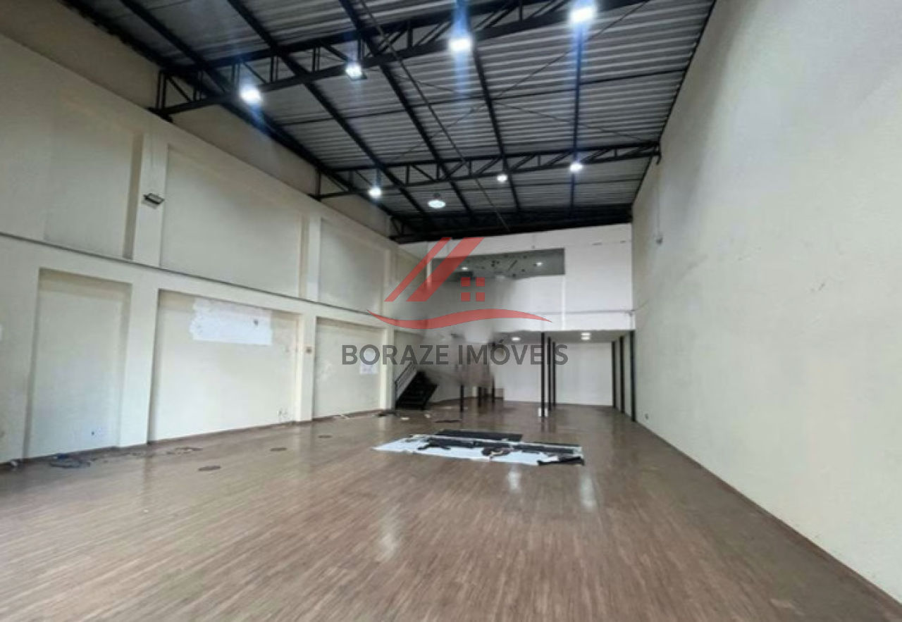 Galpão para alugar na Vila Assunção em Santo André