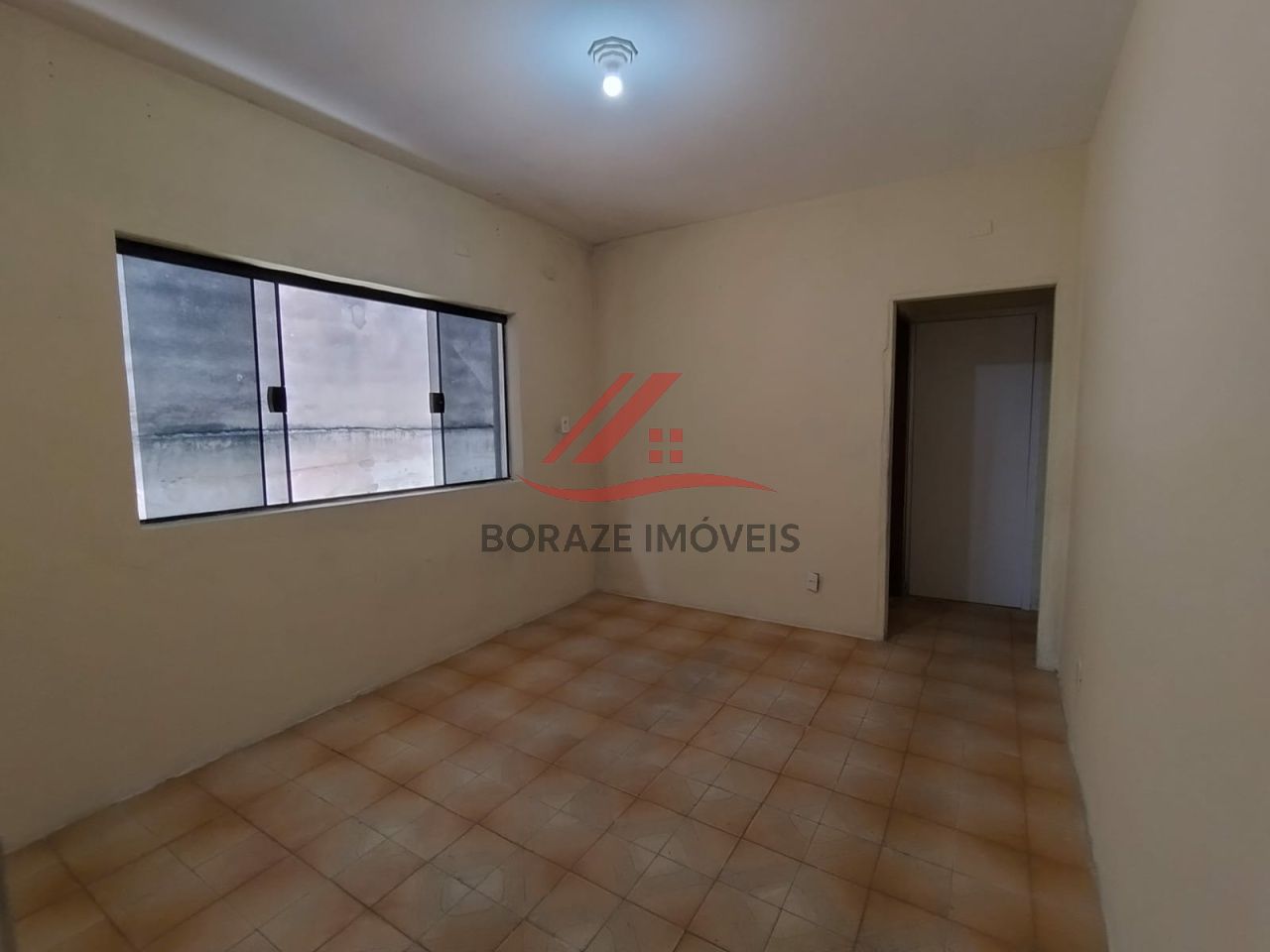 Sobrado com 5 quartos para venda no Jardim Guapituba em Mauá