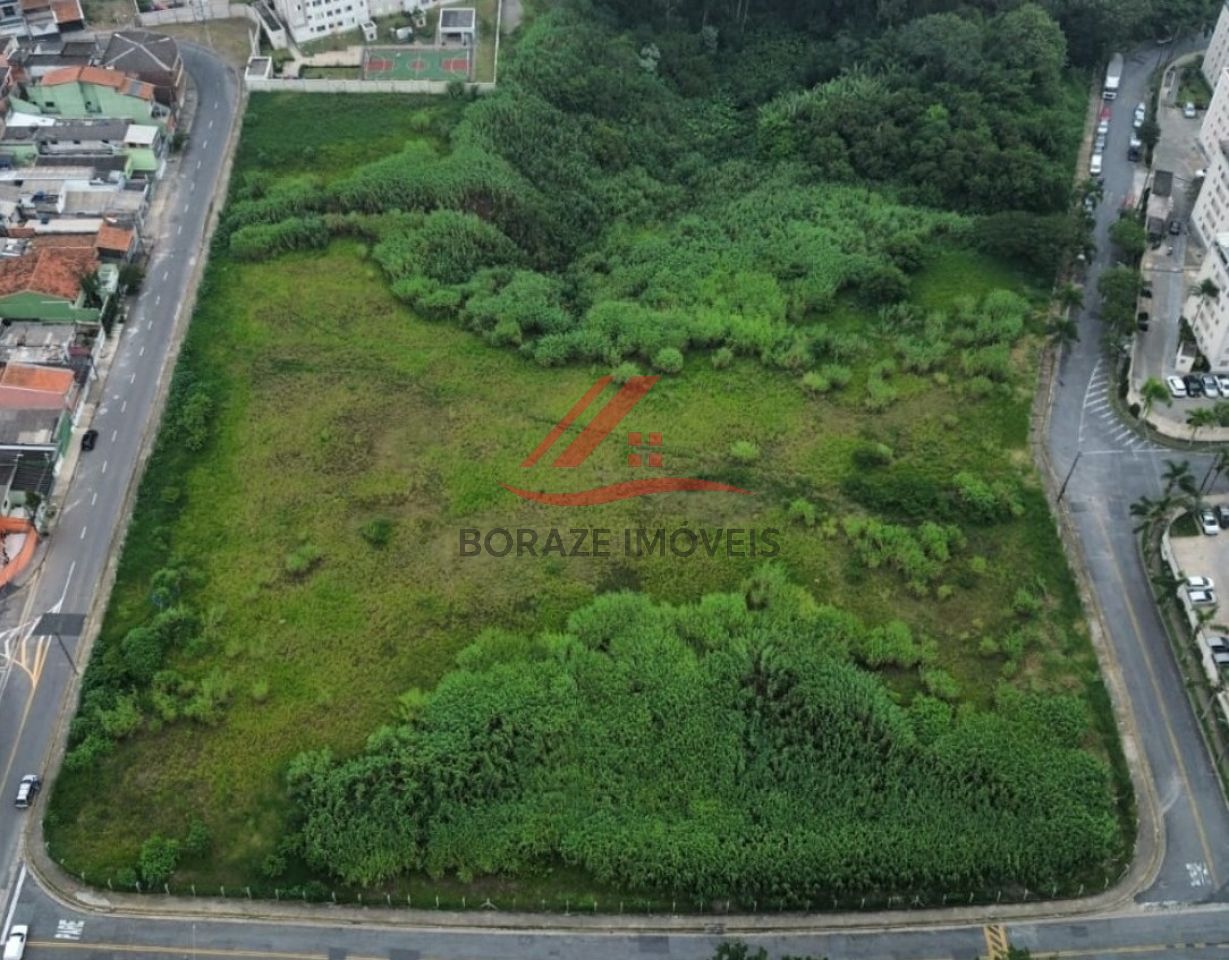 Terreno com 25.860m² para venda no Parque São Vicente em Mauá