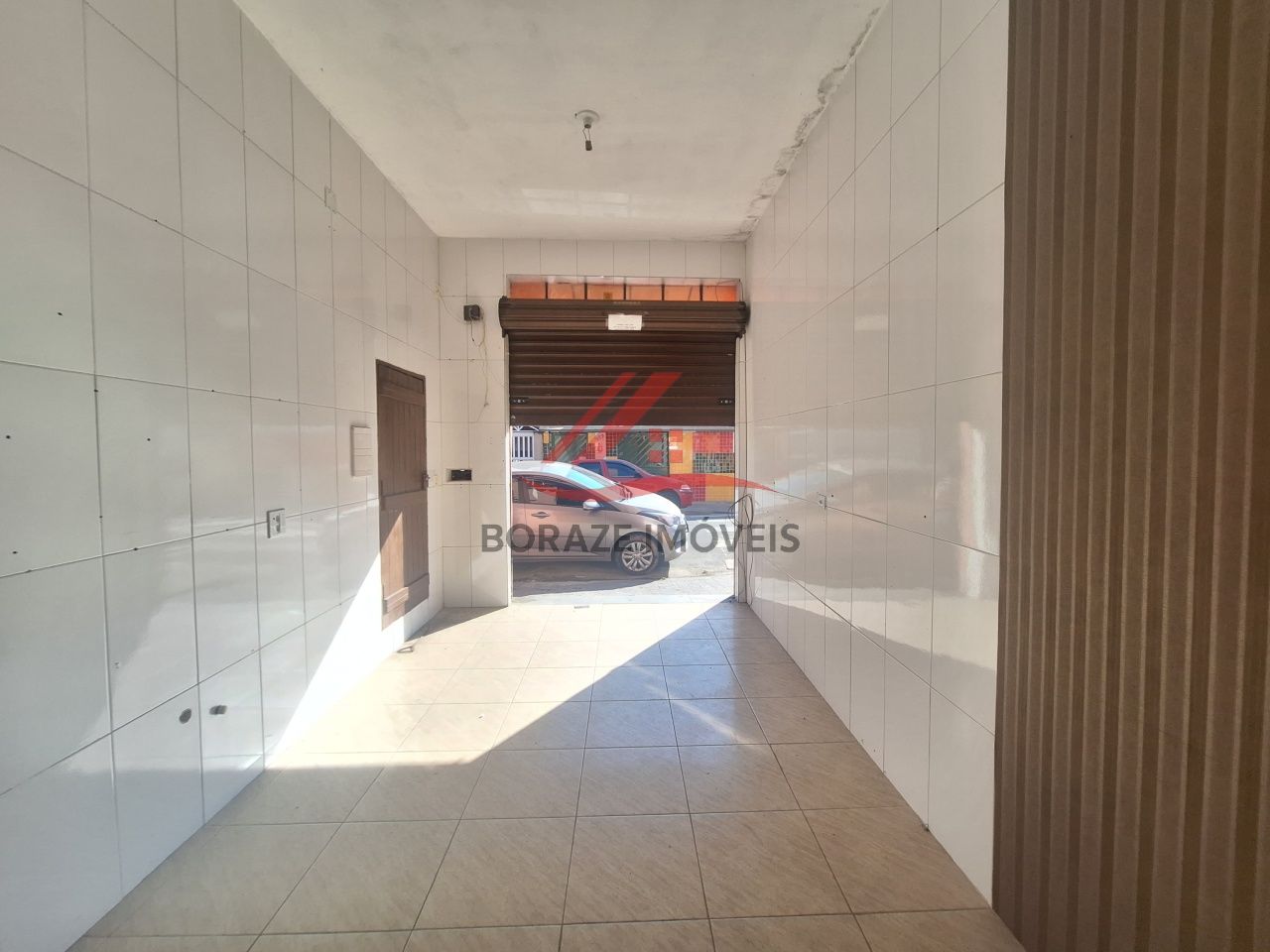 Salão comercial para alugar na Vila Nossa Senhora das Vitórias em Mauá