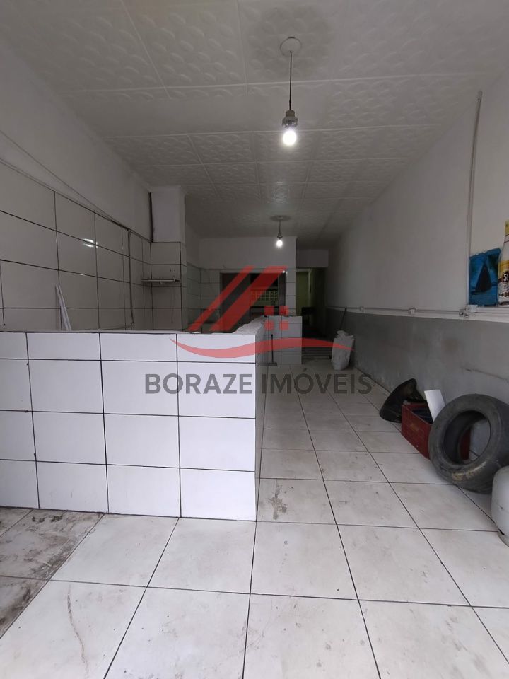 Salão comercial para alugar na Vila Bocaina em Mauá