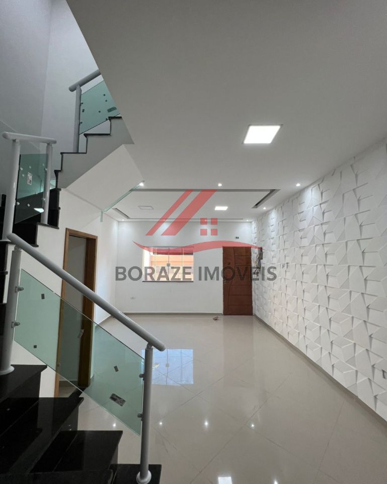 Sobrado com 2 suítes para venda em Santa Terezinha em Santo André