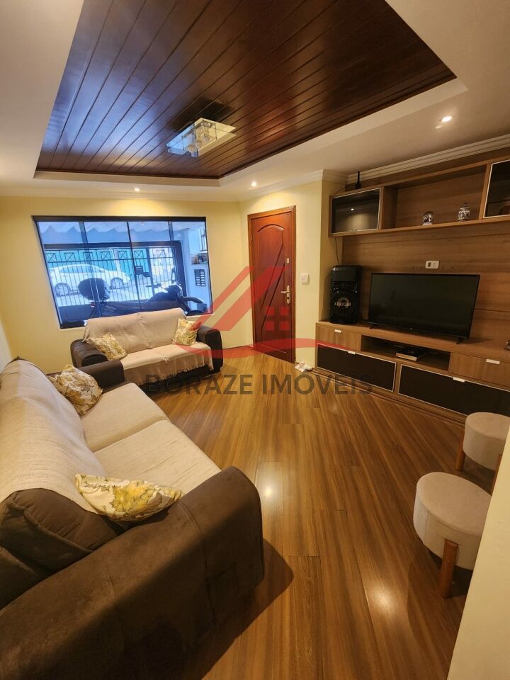 Sobrado com 3 quartos, sendo 1 suíte para venda na Vila América em Santo André