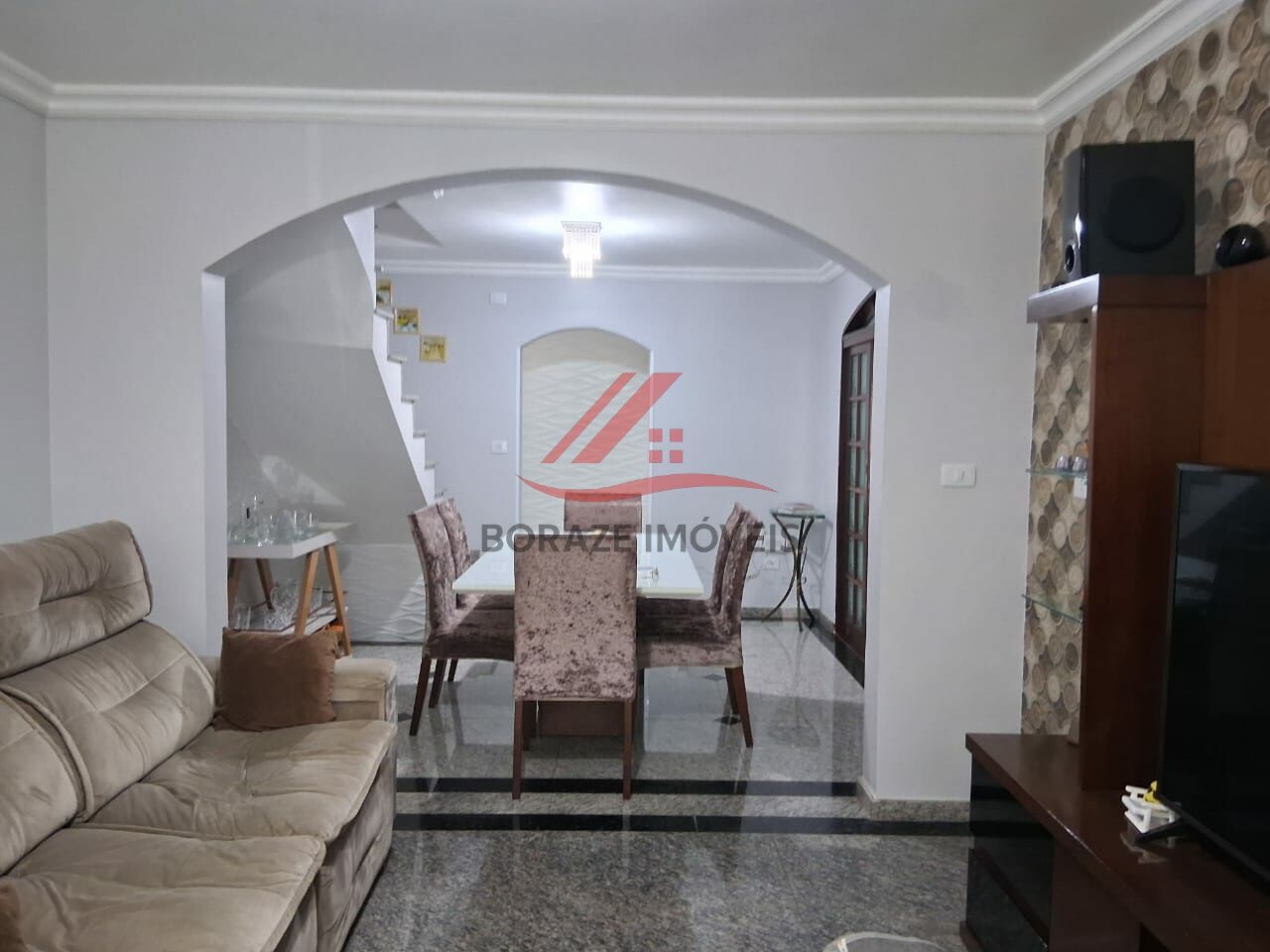 Casa com 3 quartos, sendo 1 suíte para venda no Jardim Campo Verde em Mauá