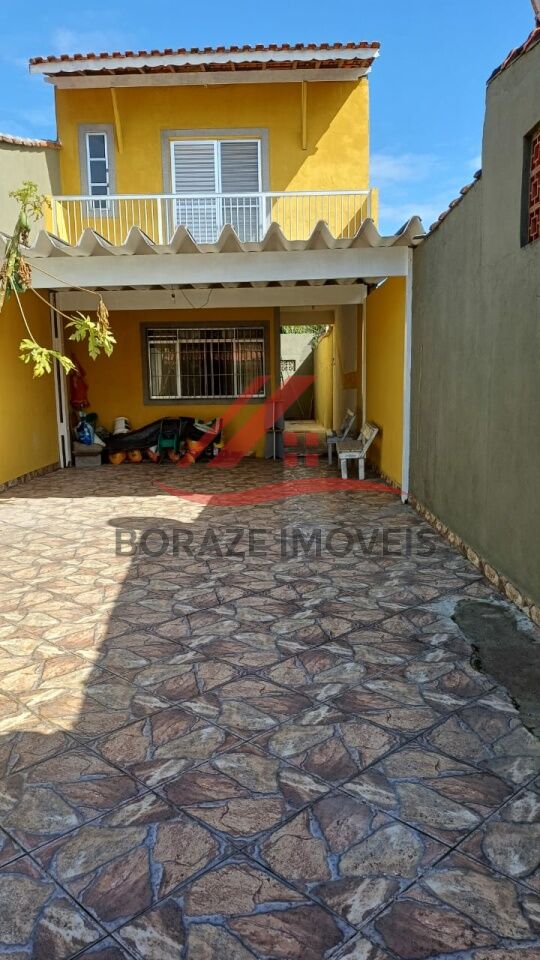 Vende-se sobrado em  Balneário Itaóca - Mongaguá