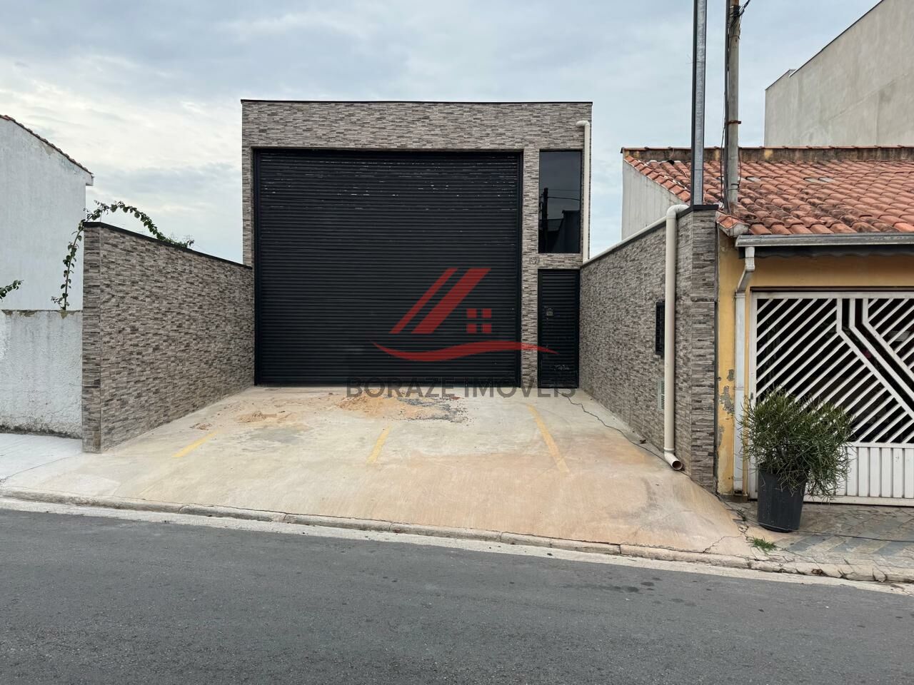 Aluga-se Galpão, Jardim Stella