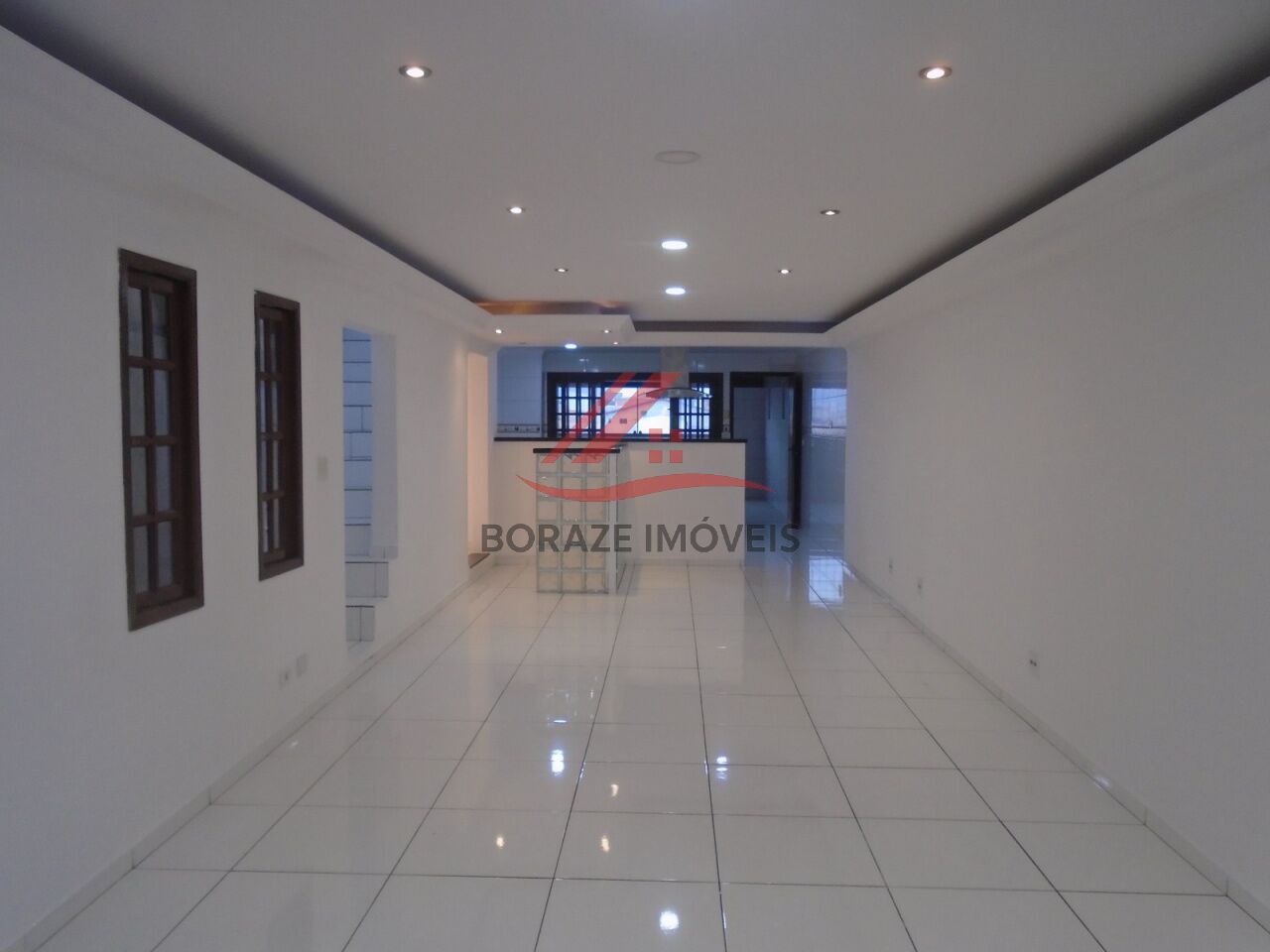 Vende-se Sobrado no Jardim Estrela