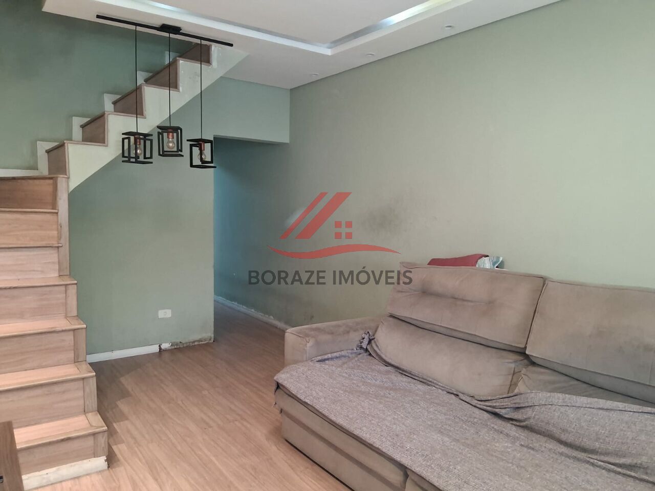 Vende-se Sobrado no Parque São Vicente