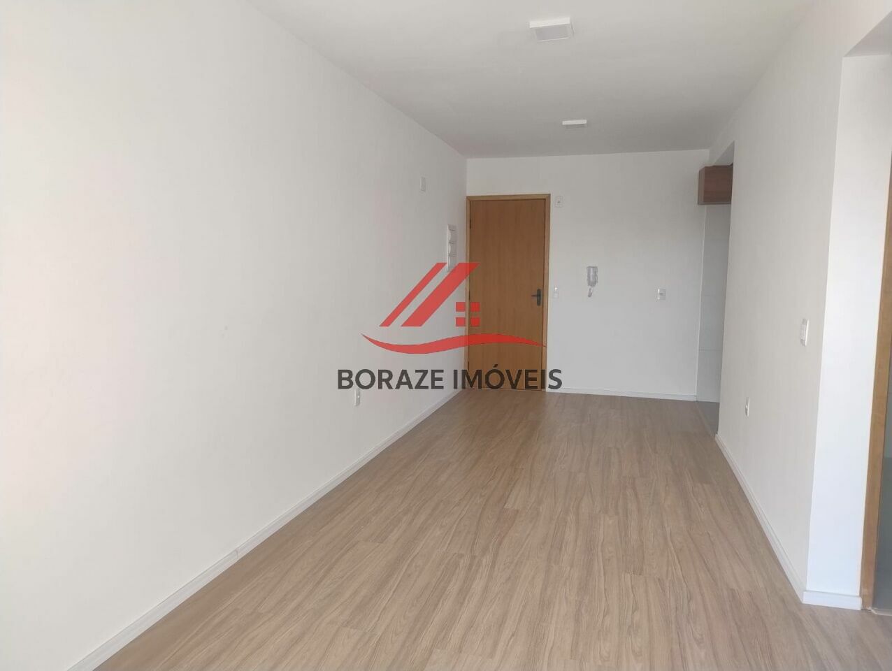 Apartamento com 2 quartos, sendo 1 suíte para alugar no Jardim Anchieta em Mauá