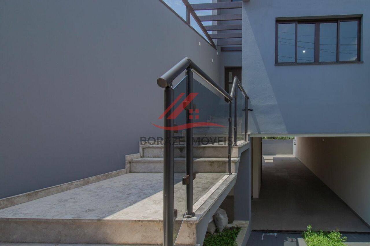 Sobrado Novo para venda no Parque São Vicente em Mauá - SP