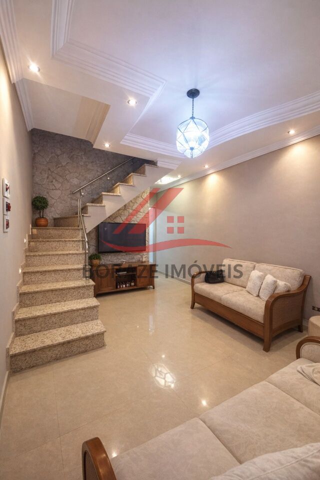 Sobrado com 3 quartos sendo 1 suíte, para venda no Parque São Vicente em Mauá 