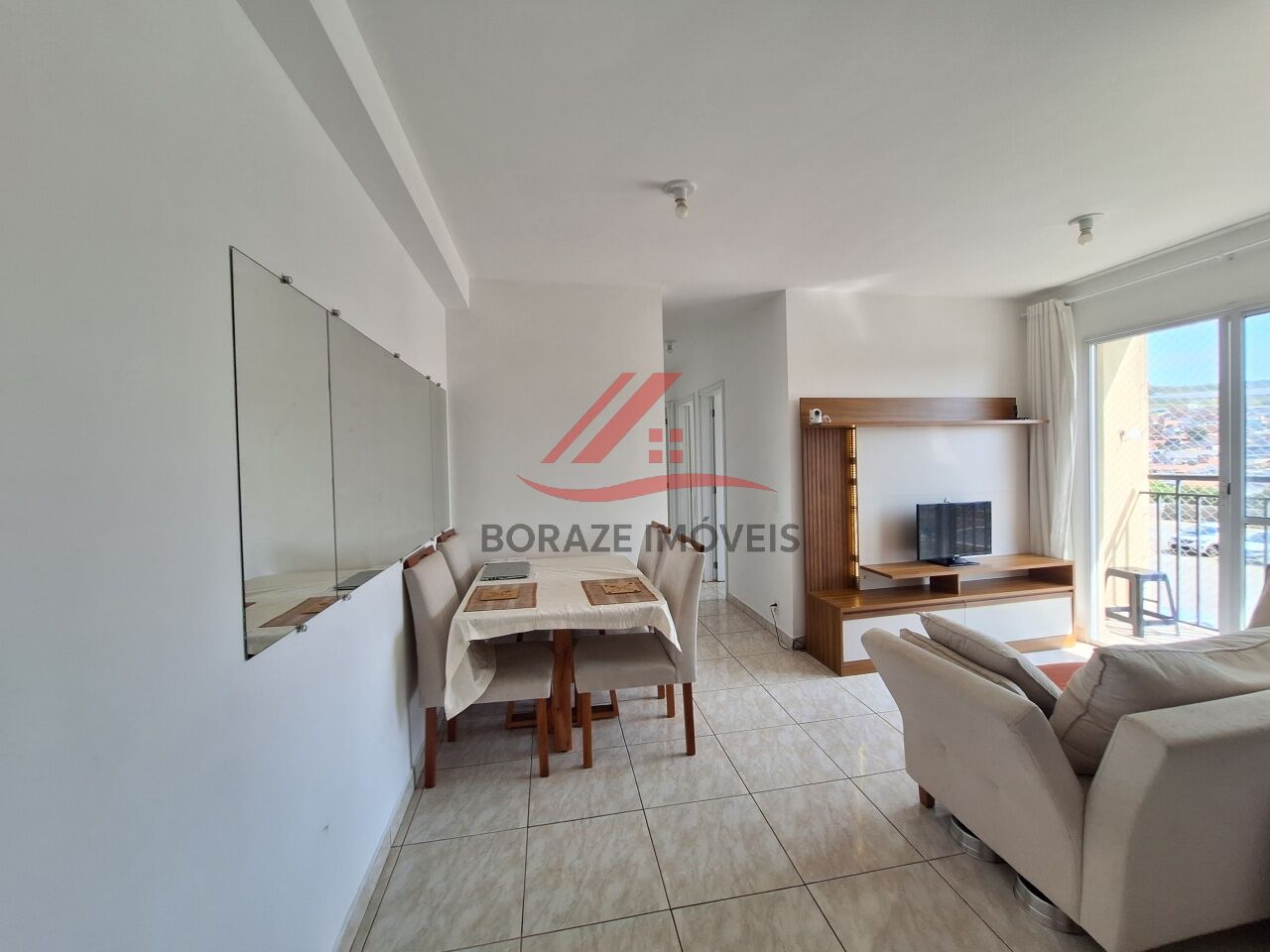 Apartamento à venda no Parque São Vicente,  59 m², 3 dormitórios sendo uma suíte.