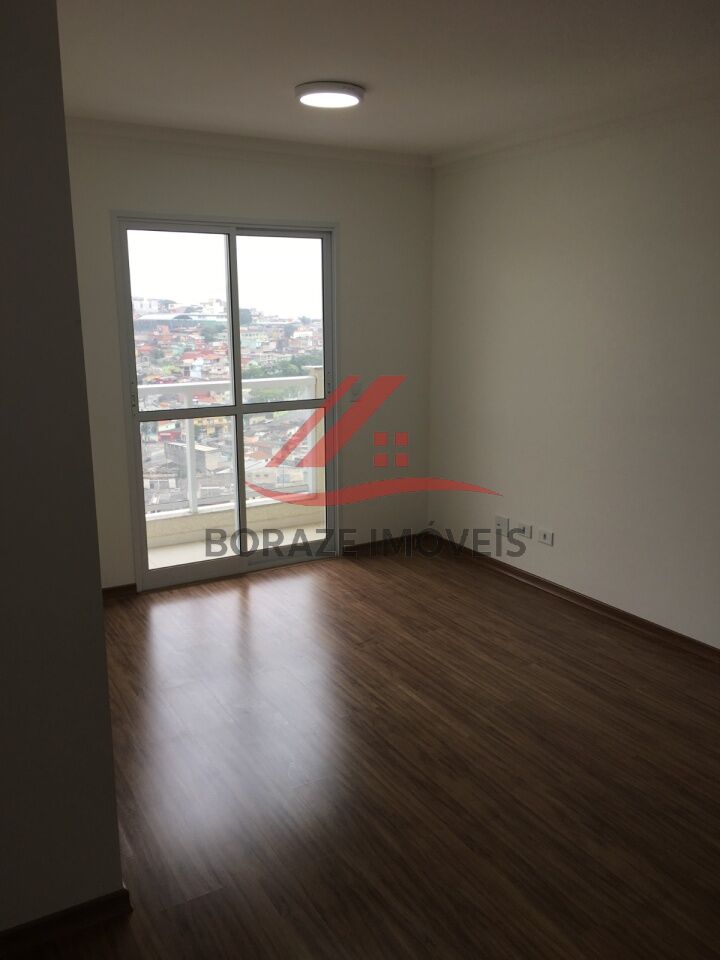 Apartamento com 68m² com 2 quartos sendo 1 suíte no Parque São Vicente em Mauá 