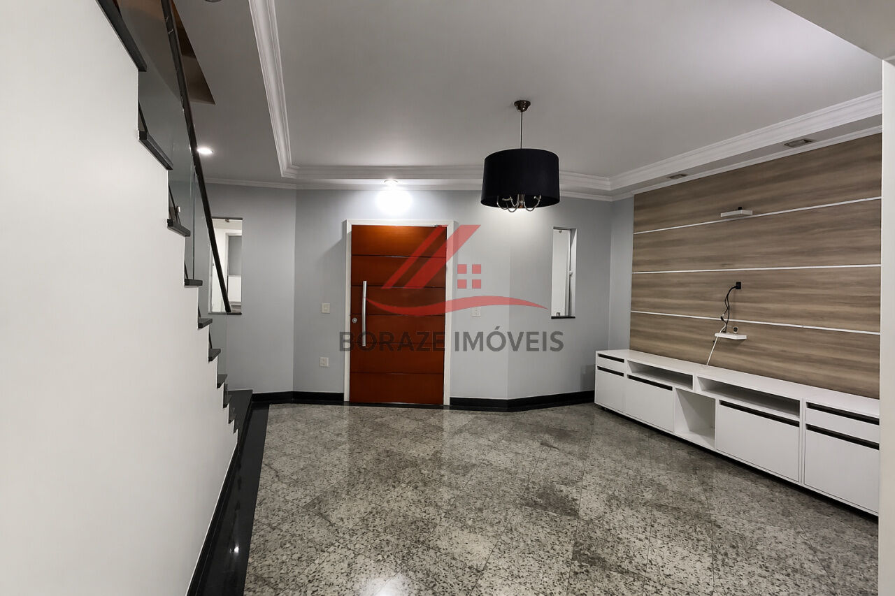 Sobrado para alugar no Jardim Guapituba em Mauá - SP