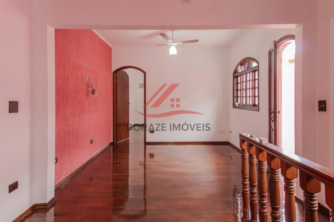 Sobrado para alugar no Vila Assis em Mauá - SP.