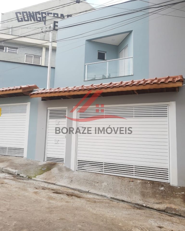 Sobrado com 2 suítes para venda em Utinga em Santo André