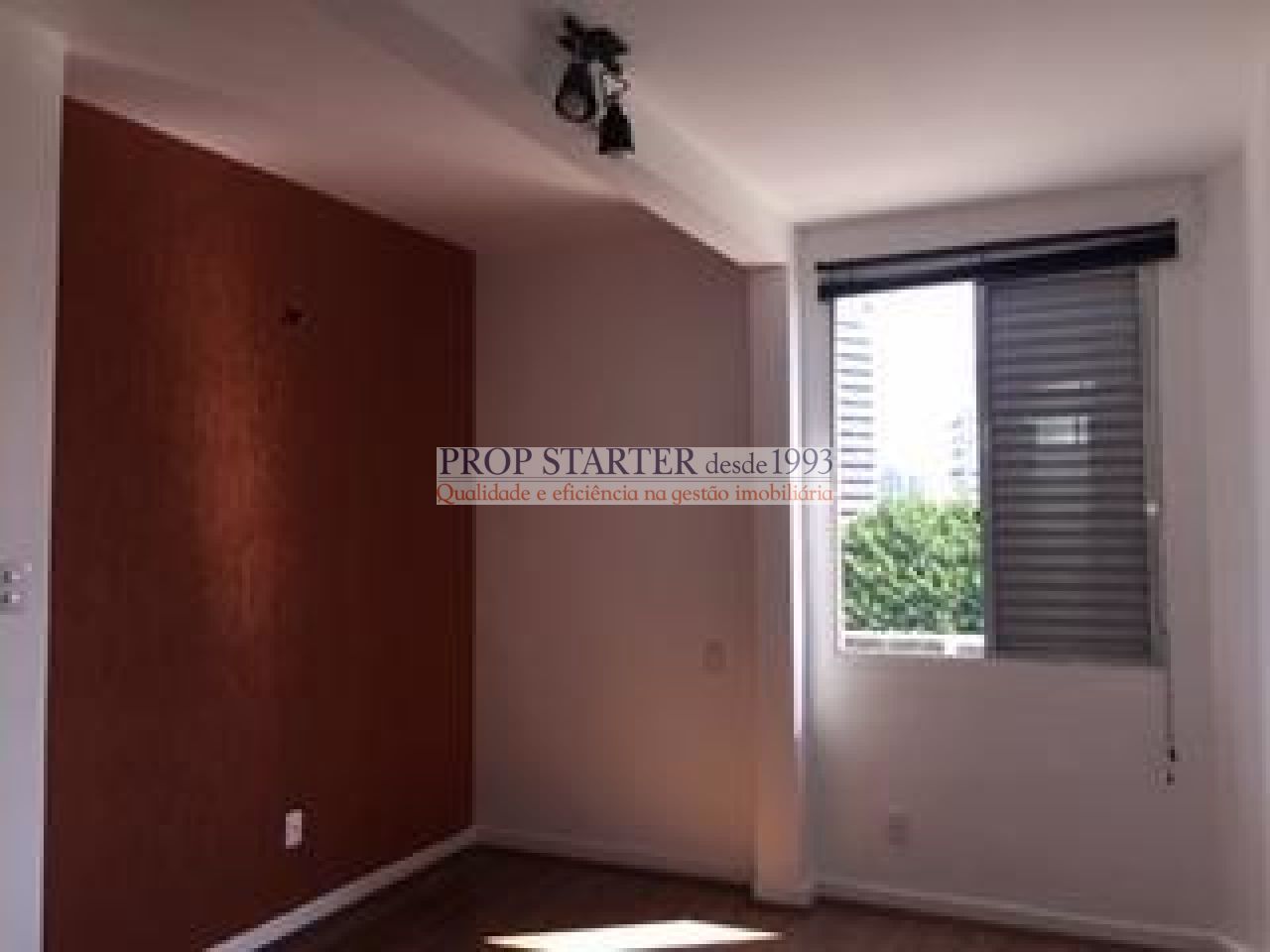 Edifício Residencial para Locação - Aclimação