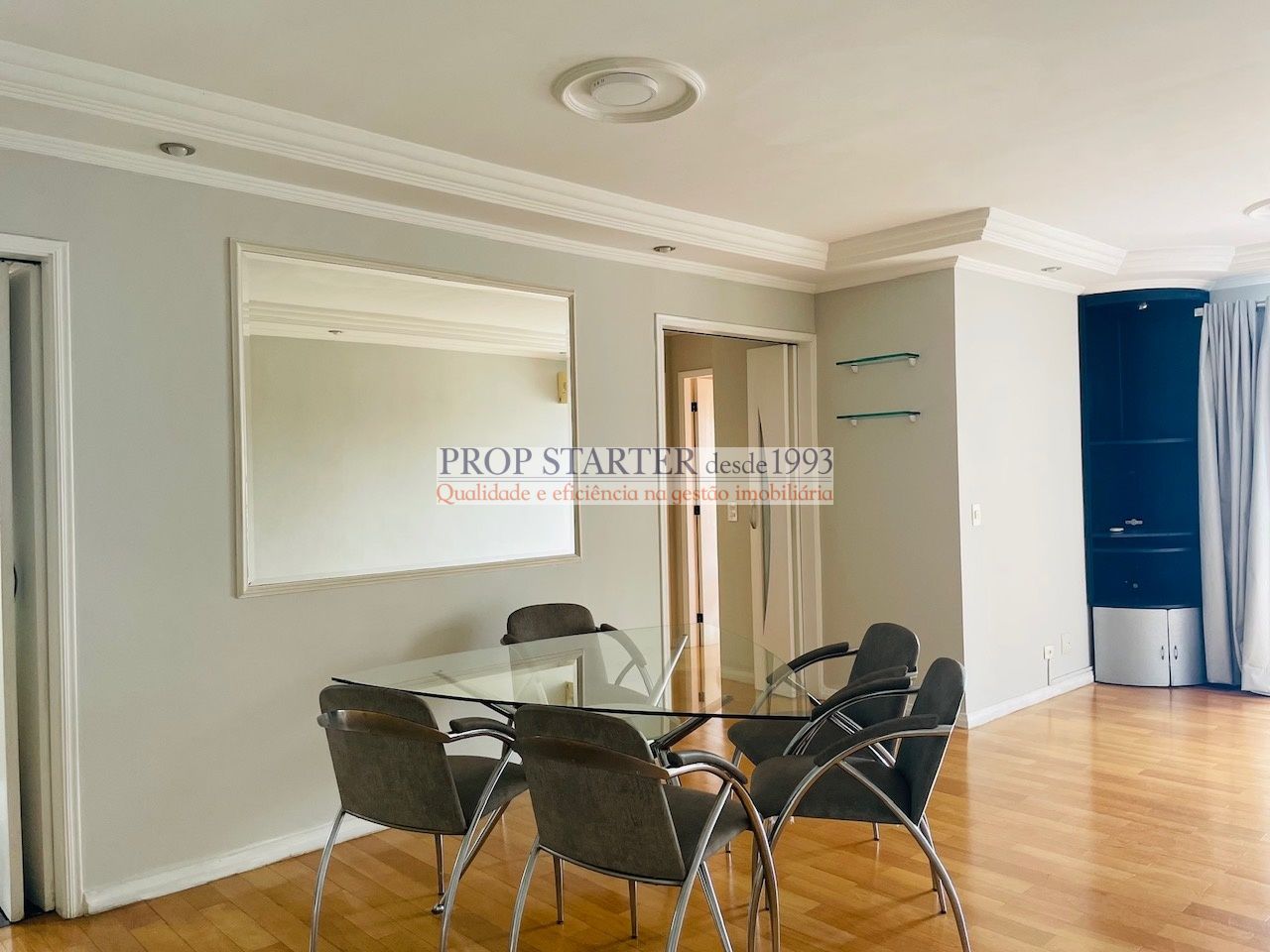 Apartamento para Locação - Vila Gumercindo