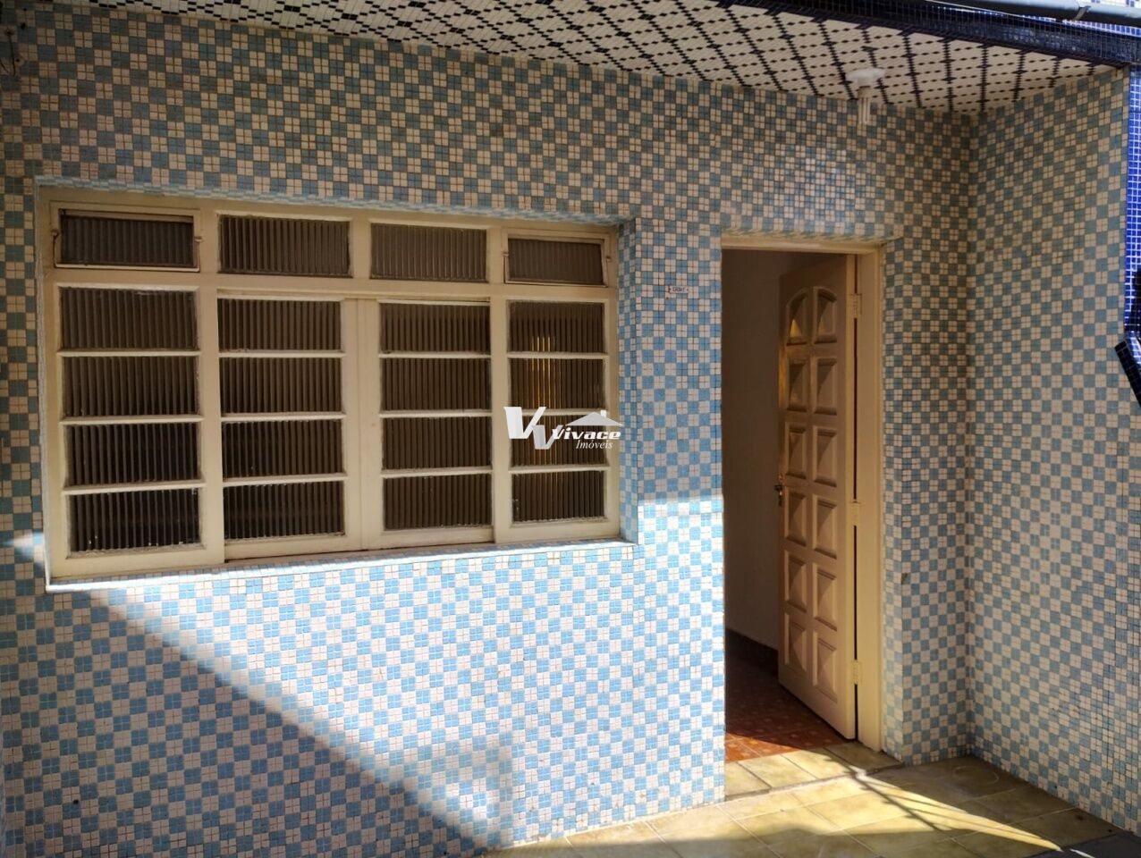 Condomínio para Locação - Vila Maria