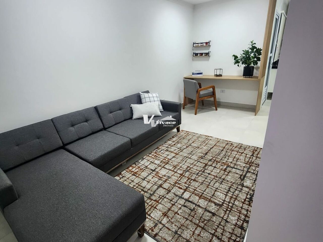 Condomínio para Locação - Vila Gustavo