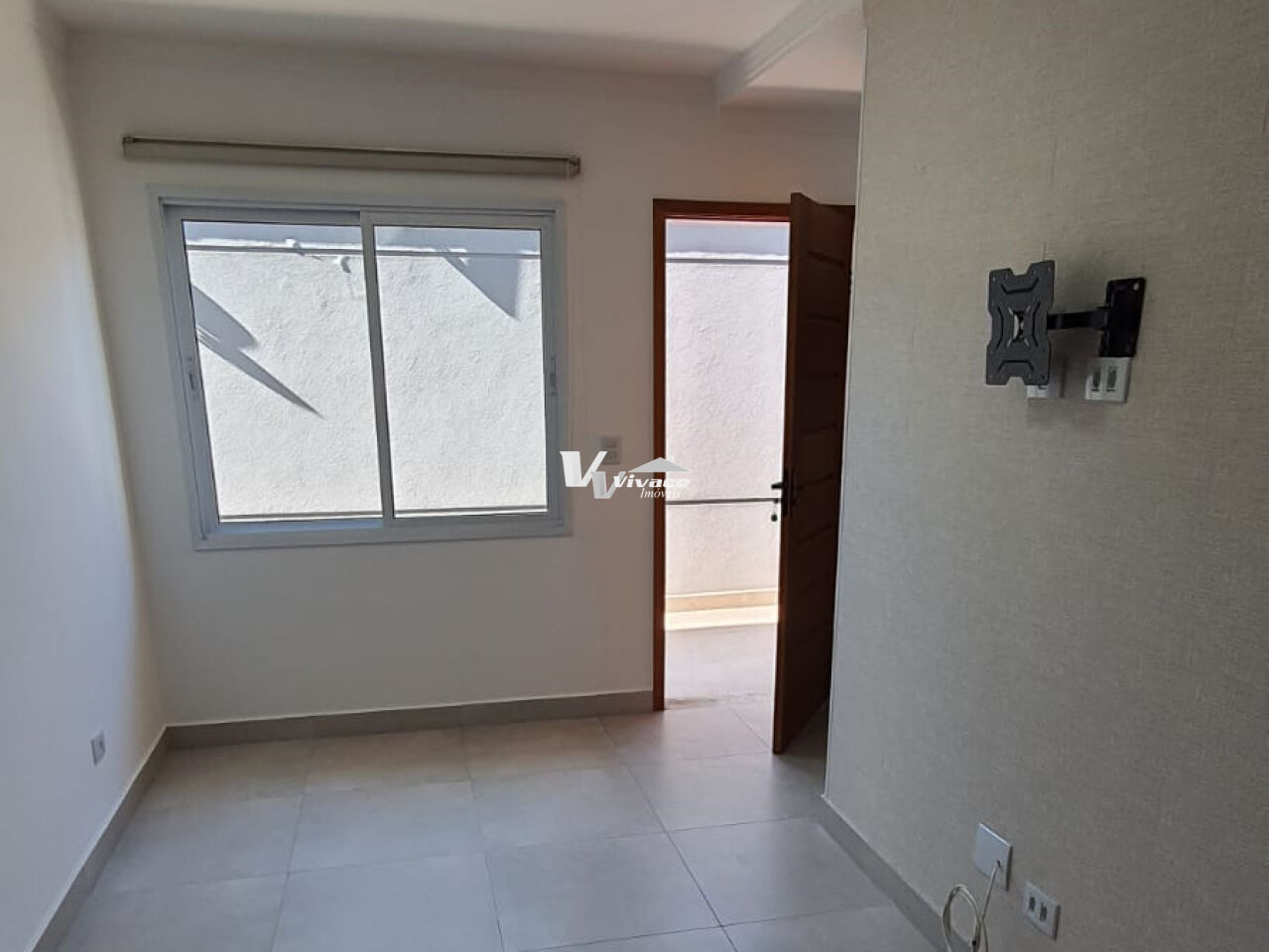 Sobrado para Locação - Vila Gustavo