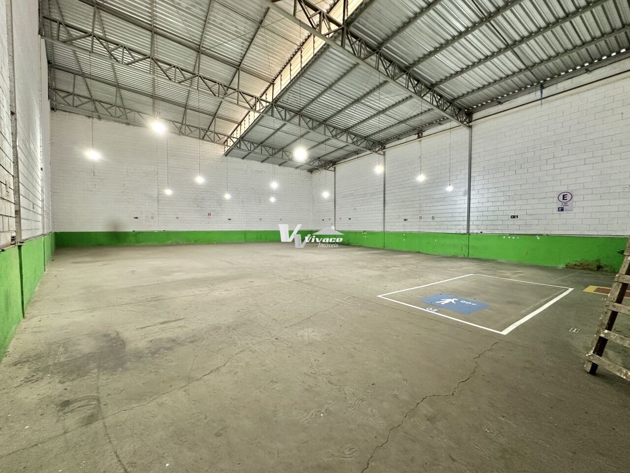 Galpão para Locação - Parque Novo Mundo