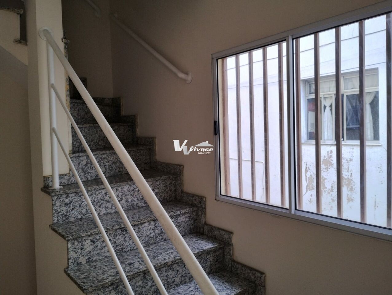 Condomínio para Locação - Vila Maria Alta