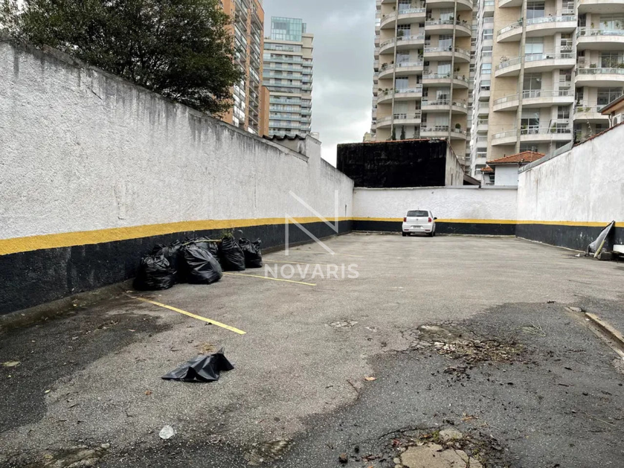 Lote / Terreno para Locação - VILA NOVA CONCEIÇÃO