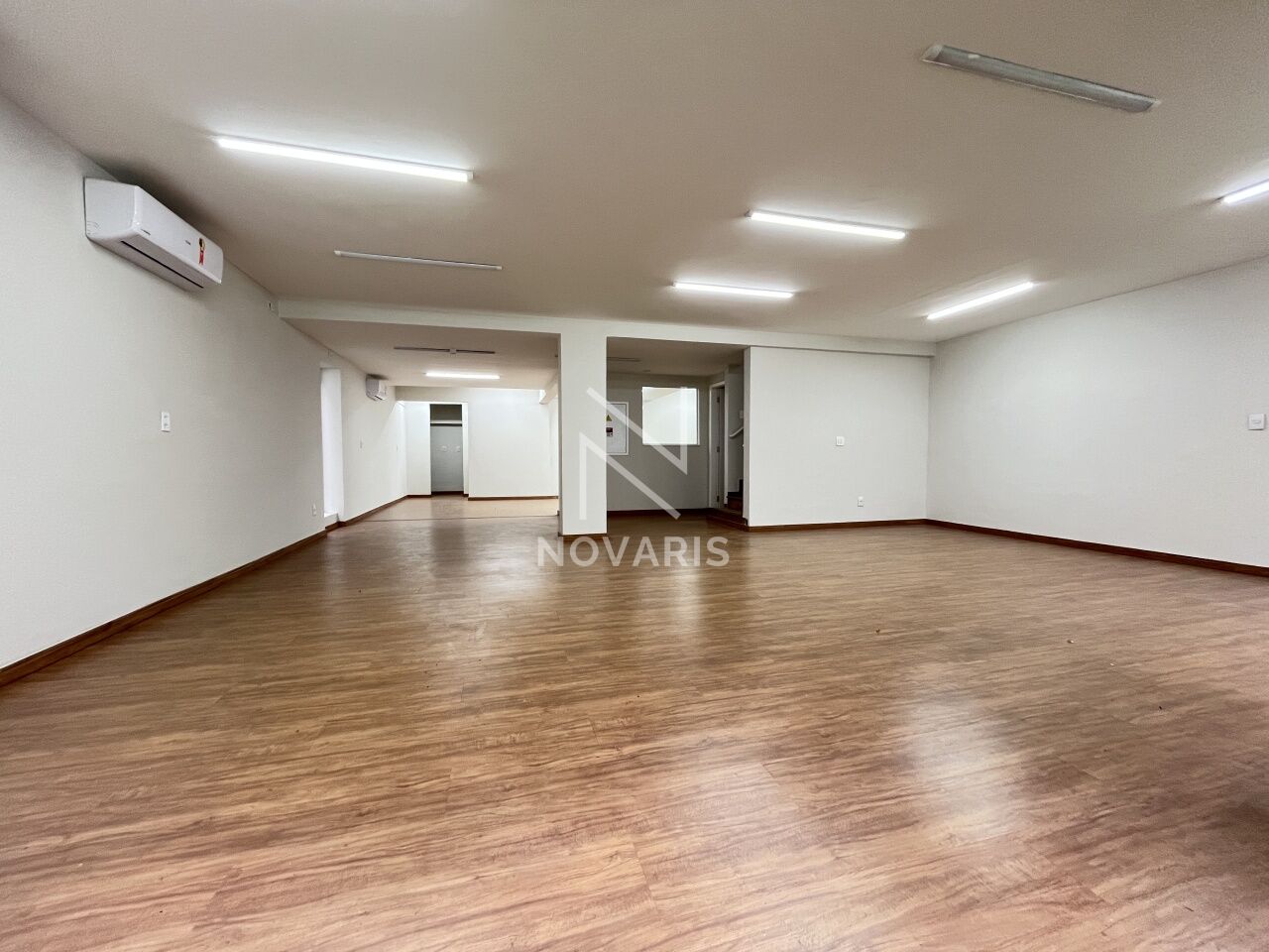 Imóvel Comercial para Locação - SANTO AMARO - ALTO DA BOA VISTA