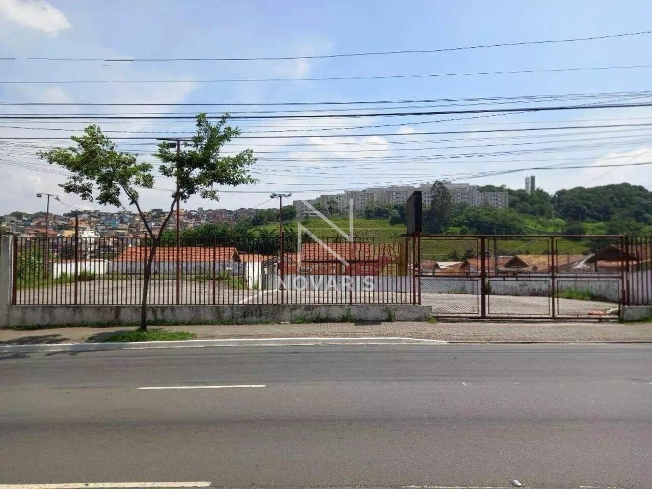 Lote / Terreno para Locação - JARDIM AVENIDA