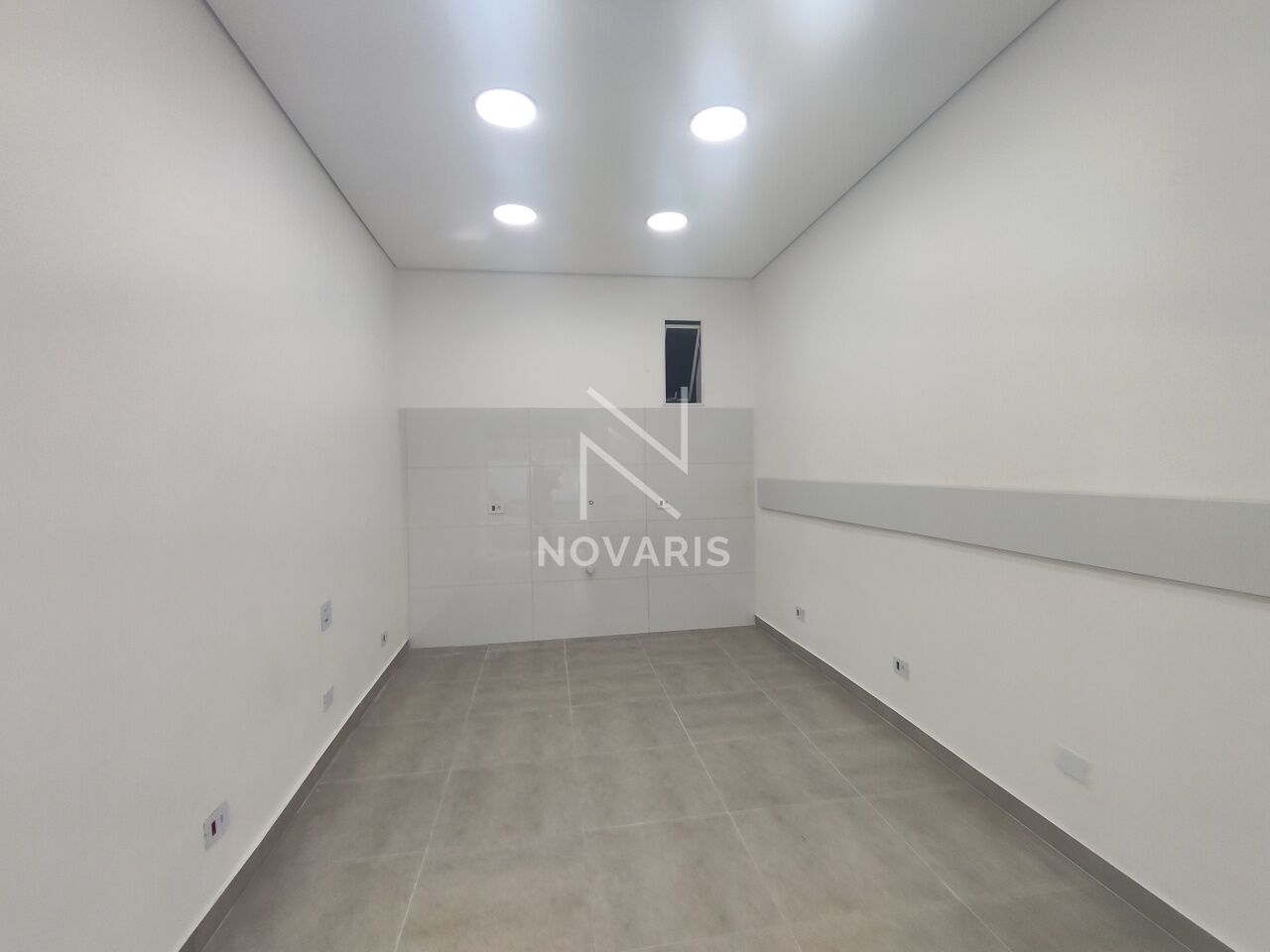 Sala para Locação - VILA DAS BELEZAS