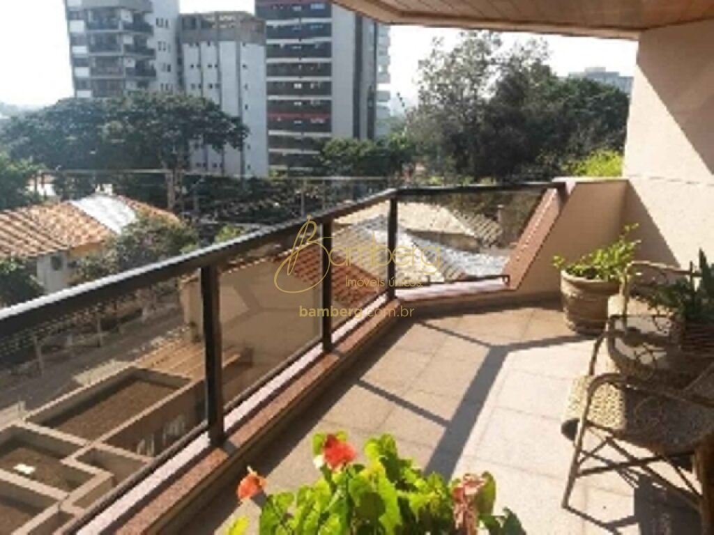 Apartamento no bairro Moema - São Paulo