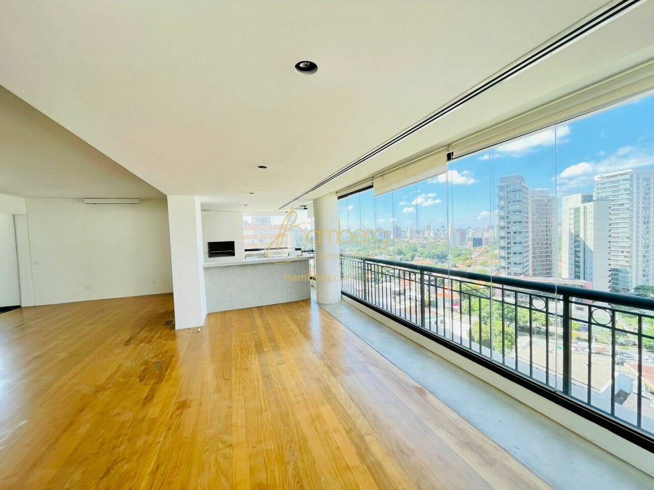 Apartamento no bairro Sumaré - São Paulo