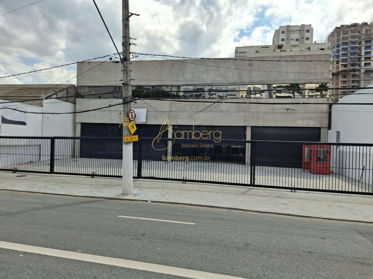 Comercial no bairro Chácara Santo Antônio  - São Paulo