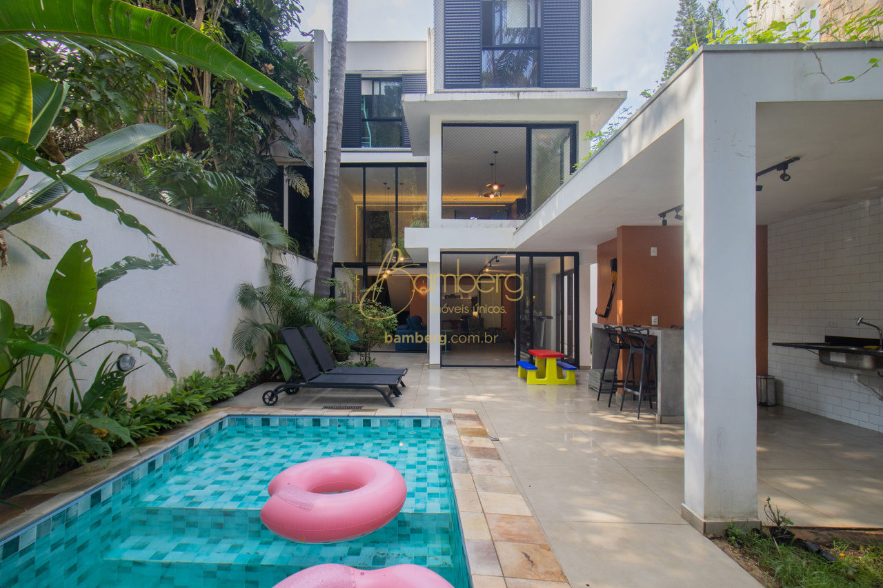 Casa no bairro Chácara Monte Alegre - São Paulo